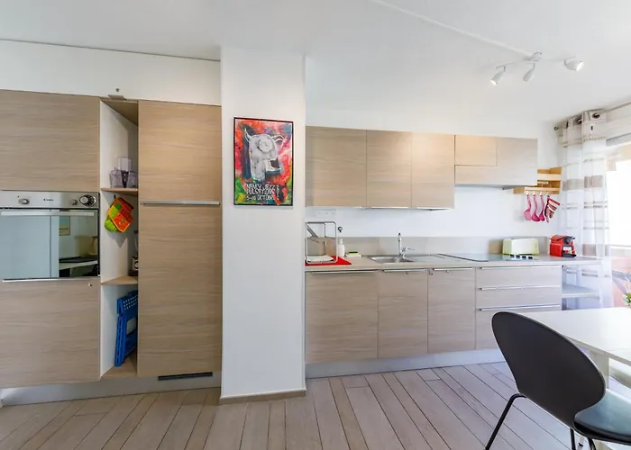 Menton City - Proche Plage Et Jardin Bioves - Fv 公寓