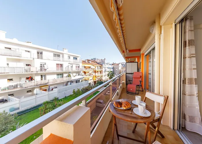 Menton City - Proche Plage Et Jardin Bioves - Fv *